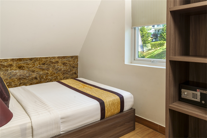 Villa 08 Phòng Ngủ Hướng Hồ
